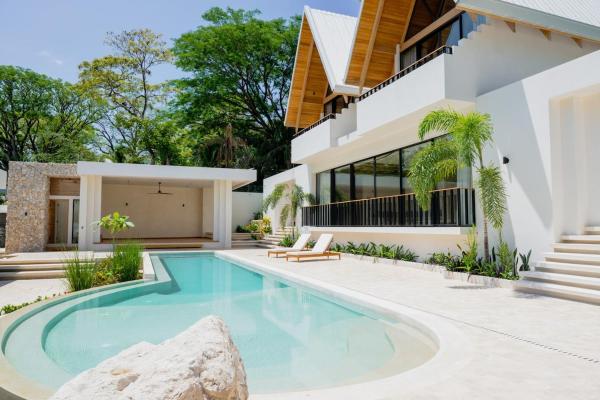 A la foto es mostra l'objecte Ammo's Villas - Tropical Escape situat a la ciutat de Playa Guiones.