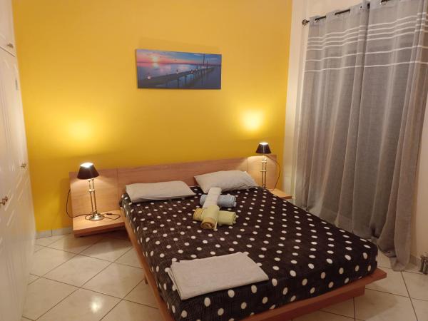 Op de foto is het object Stefkas apartment2 te zien, gelegen in de stad Patras.