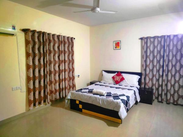 Sterling Brookfield Service Apartment Near Rameswaram Cafe, Bengaluru