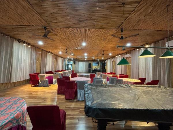 A la foto es mostra l'objecte Okho Resort Kalka Panchkula situat a la ciutat de Kālka.