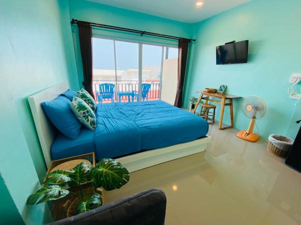 A la foto es mostra l'objecte Baan Ta Long Beach Koh Larn situat a la ciutat de Ko Larn.