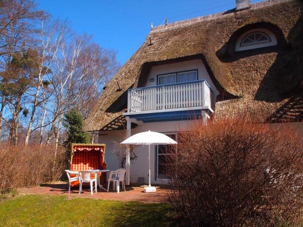 Nella foto è visibile l'oggetto Achtern Diek Haus 8 Wohnung 3 situato nella città di Zingst.