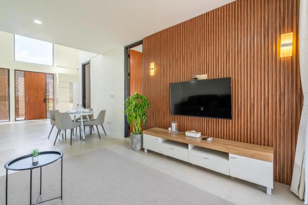 Kuva 5: Nova - Six Stars Townhouse 2BR with Private Pool in Canggu