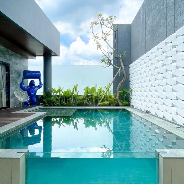 Na foto é possível ver o objeto Luxury Villa pemandangan sawah - fulton Regatta 3BR localizado na cidade de Medari.