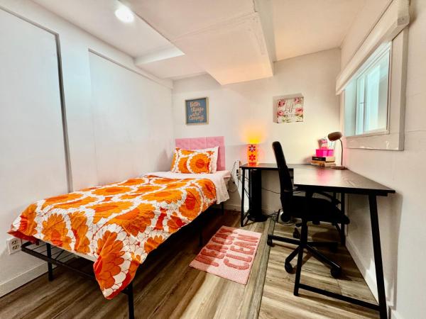 A la foto es mostra l'objecte Private Room on the 1st Floor with Shared Bathroom near Airport and Downtown Seattte situat a la ciutat de Seattle.