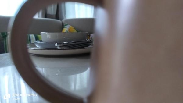 A la foto es mostra l'objecte White Pearl situat a la ciutat de Sent.