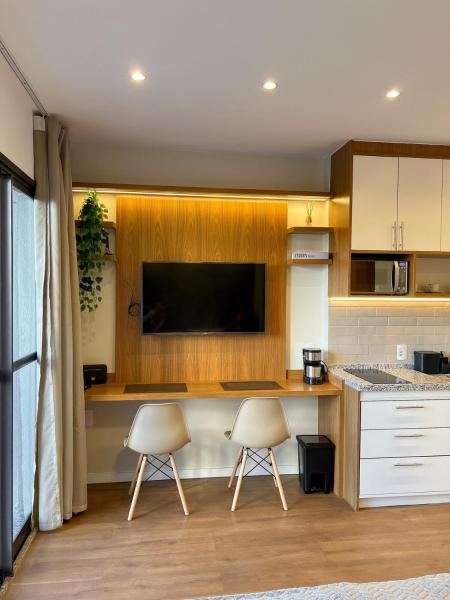 Modern, equipped studio, 3 minutes from the subway, San Paolo