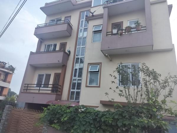 The photo shows the Aayan family home located in the city of Bagarchhāp.