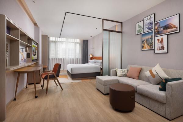 Home2 Suite by Hilton Shanghai Hongqiao Caohejing, Szanghaj