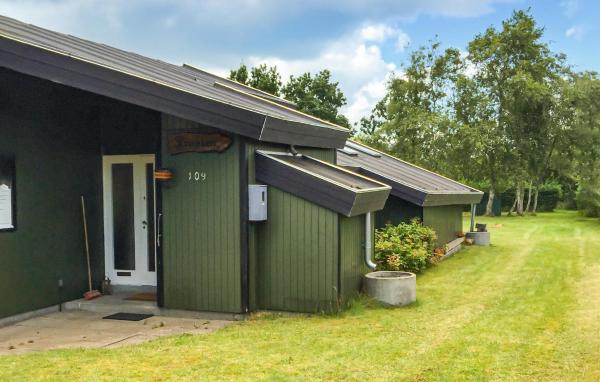 Na zdjęciu widoczny jest obiekt 1 Bedroom Nice Home In Fårvang położony w mieście Fårvang.