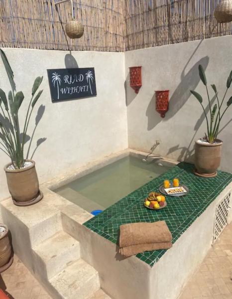 Na fotografii je vidět objekt Private Riad 4 Bedrooms With Free Breakfast and Heated Plunge Pool nacházející se ve městě Marakéš.
