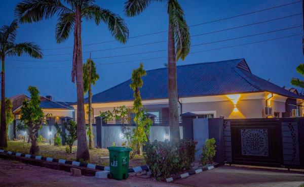 På billedet ses objektet Hannan Residence beliggende i byen Abuja.
