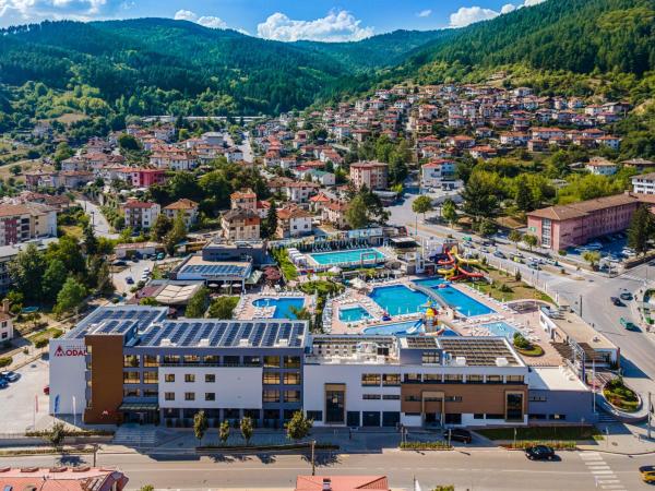 Nella foto è visibile l'oggetto Парк Хотел Модър situato nella città di Devin.