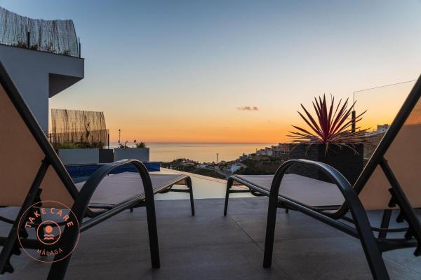 写真にはトロクス市にあるLuxury Seaview Villa Celeste - TCMが写っています。