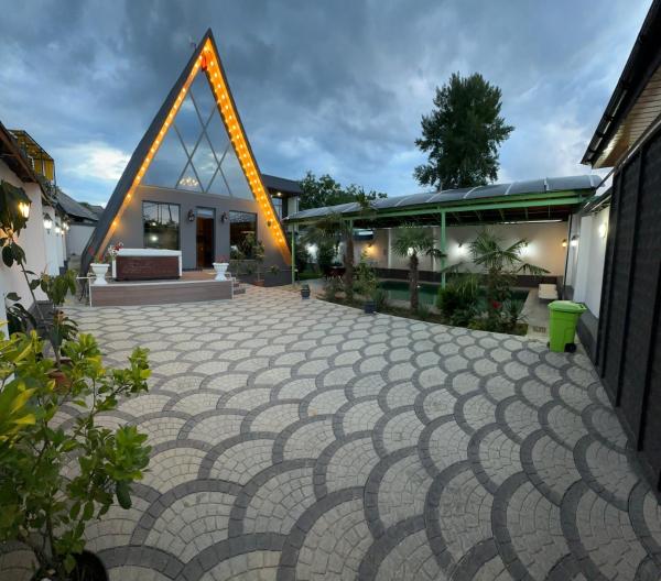 NatureNest A-Frame Cabin, Qəbələ