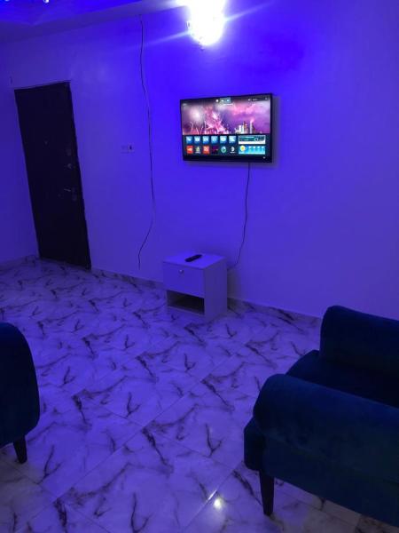 Auf dem Foto ist das Objekt Allure Guest Inn and Resıdence LTD in der Stadt Awoyaya zu sehen.
