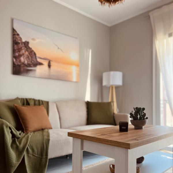 På billedet ses objektet Anemelia Apartments beliggende i byen Limenas.