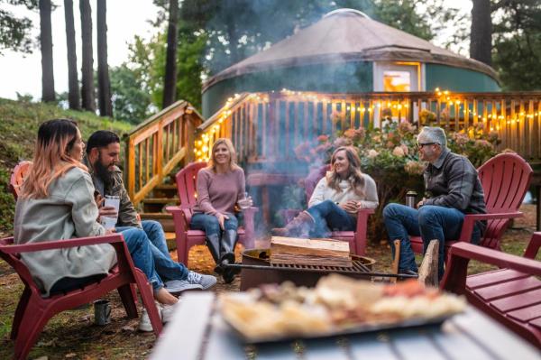 Kuvassa näkyy kohde Circle M Camping Resort Yurt, joka sijaitsee kaupungissa Pequea.