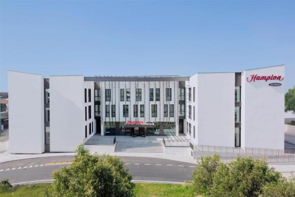 Φωτογραφία 1: Hampton By Hilton Venice Isola Nuova