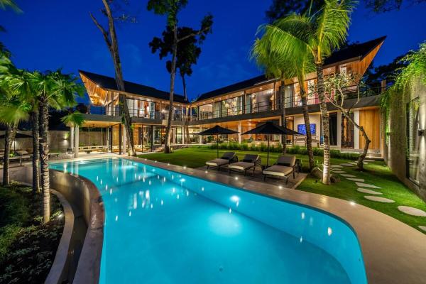 The Riverfront 5br Luxury Villa Near The Beach - Bali