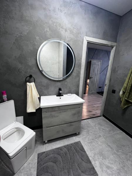 Apartamento com 1 Quarto — 52 m² - Апартаменты