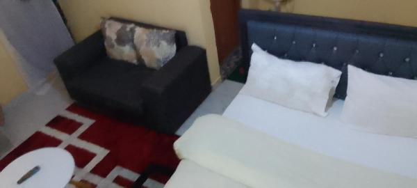 Nella foto è visibile l'oggetto Joymu situato nella città di Lukenya.