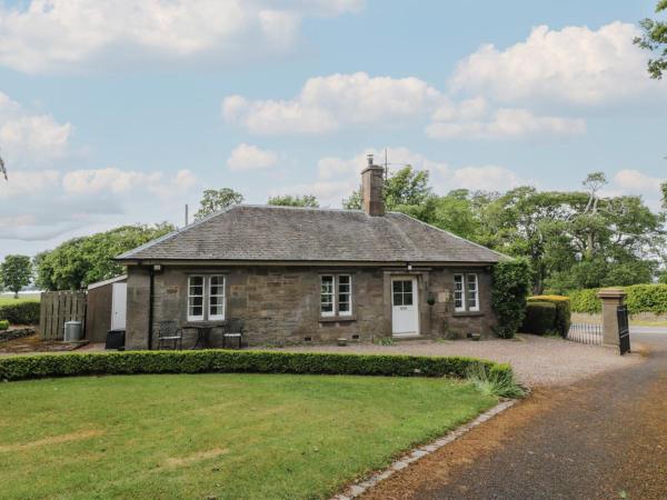 Na zdjęciu widoczny jest obiekt Eagle Glen Cottage położony w mieście Newtyle.