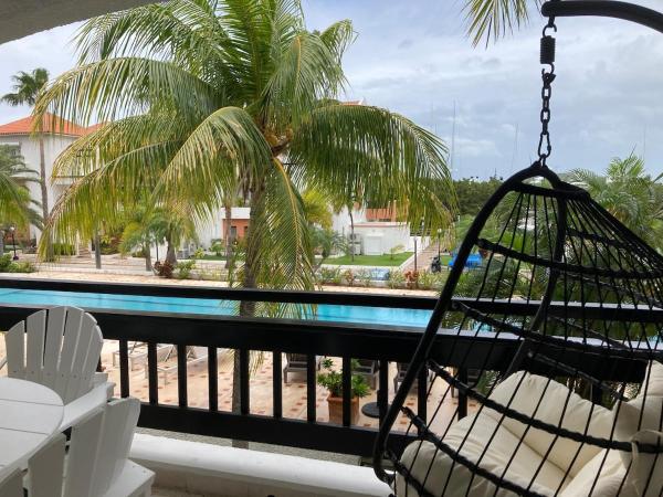 SBYC New large Studio Condo 872 sqft Heart of SXM, Simpson Bay