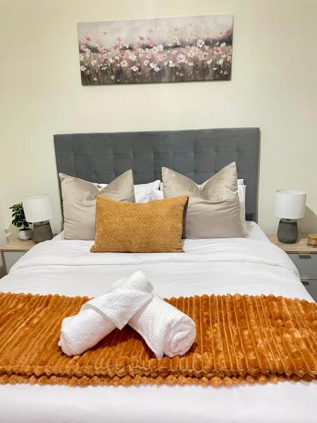 A la foto es mostra l'objecte Luxury 1-Bedroom Apartment in Fourways-Sandton with FREE Gym, swimming Pool and Restaurant situat a la ciutat de Fourways.