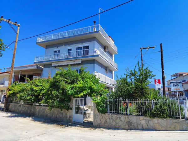 A la foto es mostra l'objecte Aristotelis Apartments situat a la ciutat de Limenaria.