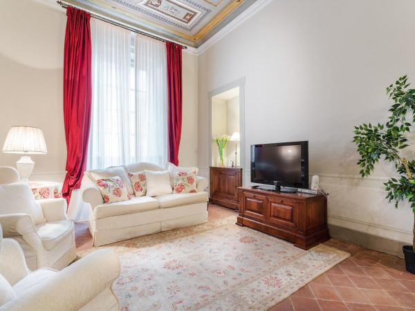 Auf dem Foto ist das Objekt Apartment in Lucca near Cathedral & Guinigi Tower in der Stadt Lucca zu sehen.