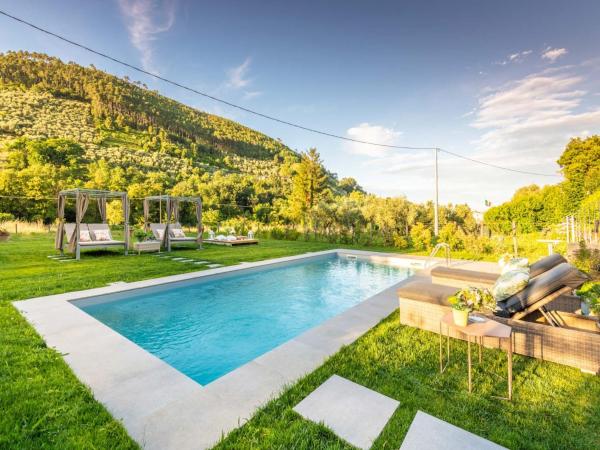 A la foto es mostra l'objecte Farmhouse in Lucca with Private Pool situat a la ciutat de Capannori.