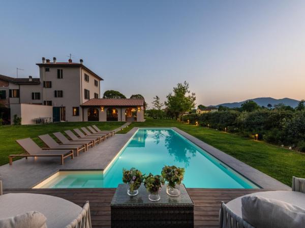 Na zdjęciu widoczny jest obiekt Villa in Tuscany near Pisa with Pool położony w mieście Orentano.