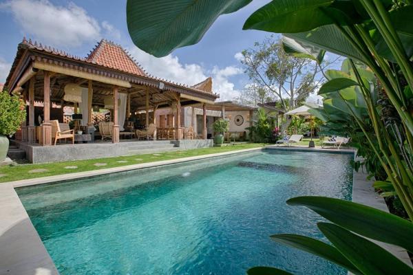 Villa Naga - Spacious Luxury 4bdrs Villa - Central Bingin - Uluwatu