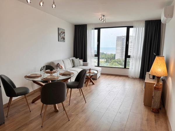 New Apartment In Breeze Home With Panoramic Sea View And Parking - Varna