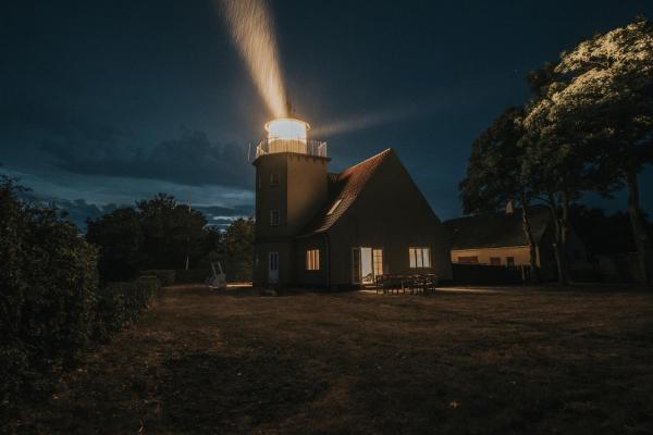 The photo shows the The Light House located in the city of Borre.