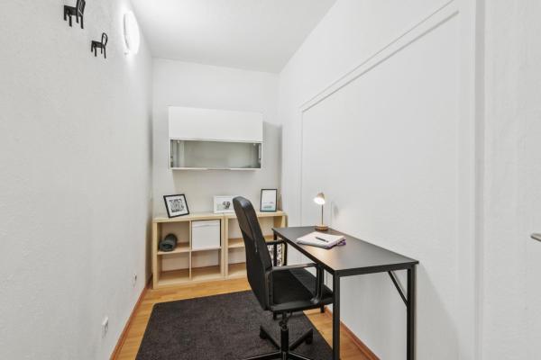 Fotografie 5: Velbert, gute Lage, Ideal für Geschäftsleute, Monteure, Messegäste, 3 Schlafzimmer, SmartTV