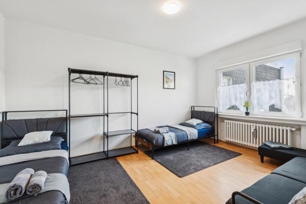 Fotografie 4: Velbert, gute Lage, Ideal für Geschäftsleute, Monteure, Messegäste, 3 Schlafzimmer, SmartTV