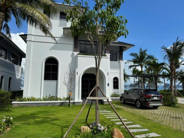 A la foto es mostra l'objecte Blue Wave Villa situat a la ciutat de Ðiền Xá.