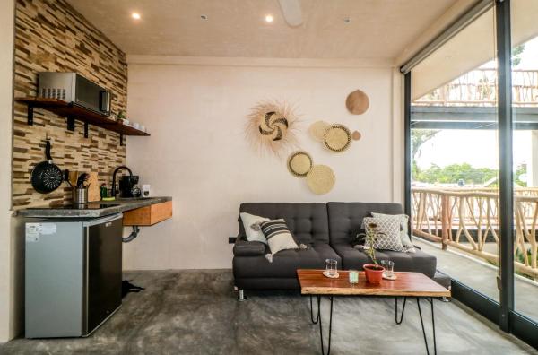 Na zdjęciu widoczny jest obiekt Villa Emilia Tulum # 3 położony w mieście Tulum.
