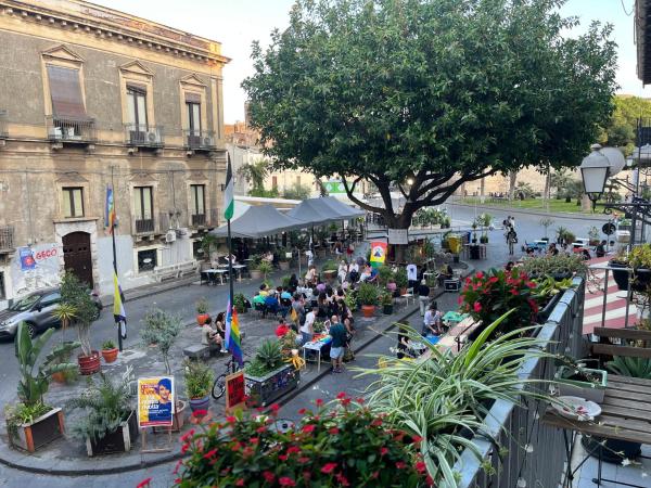 A la foto es mostra l'objecte CASA MELINA situat a la ciutat de Catània.