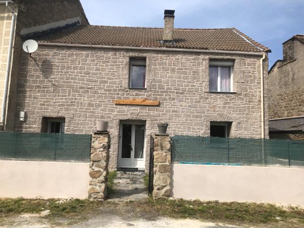 A la foto es mostra l'objecte LES SOURCES du CHASSEZAC situat a la ciutat de Saint-Chaptes.