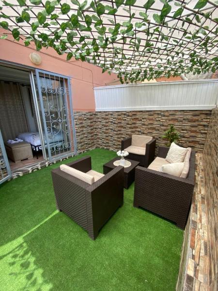På bildet vises objektet Appartement avec terrasse - séjour détente à quelques pas de la plage som ligger i byen Imi Ouaddar.
