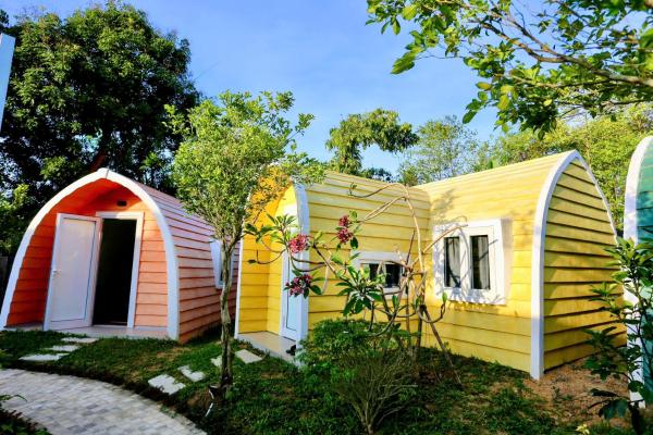 A la foto es mostra l'objecte Minh Hầu Lạc Trú Homestay situat a la ciutat de Ấp Long Hồ Hạ.