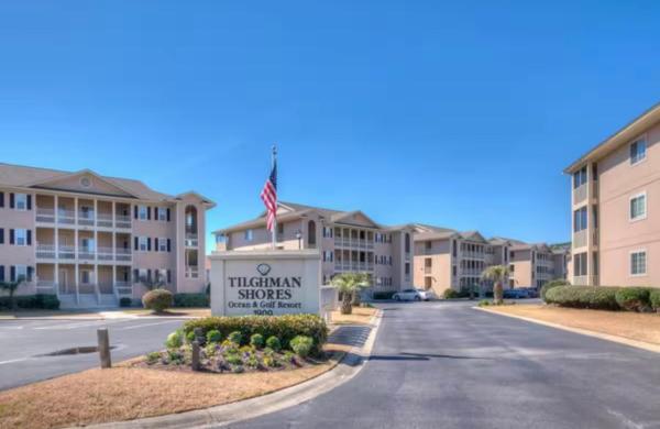 Breezy Oasis - Pool-jacuzzi-walk To Beach-snowbird - North Myrtle Beach, SC