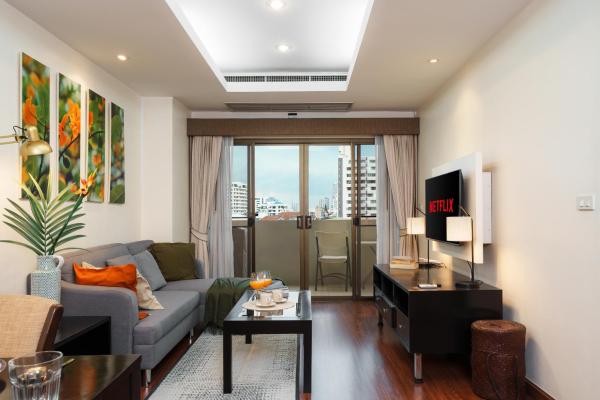 Jungle Dream King Bed Oasis With Balcony & High-speed Wifi - Bangkok