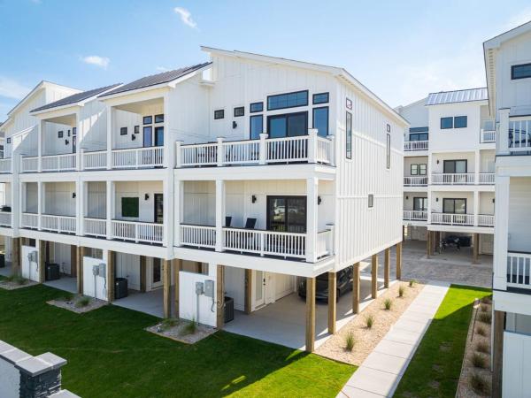 Newly Built Ocean Views Pool June Weeks Open - Kill Devil Hills, NC