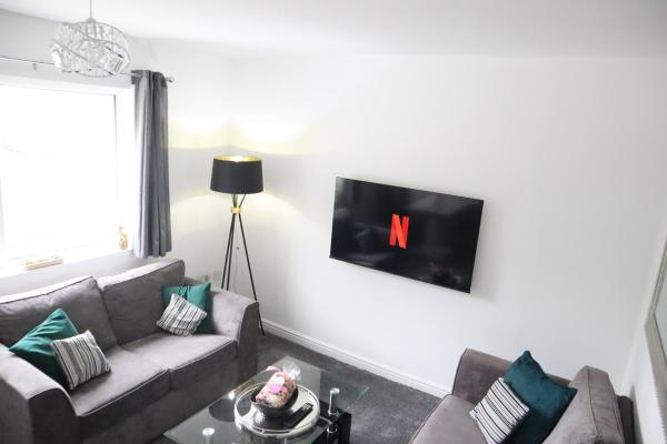 På billedet ses objektet Luxe Lounge 2 beliggende i byen Coundon.
