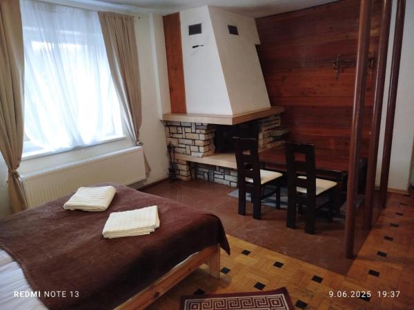 A la foto es mostra l'objecte Pokoje Karpacz situat a la ciutat de Karpacz.
