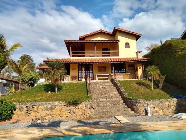 En la foto se muestra el objeto Chácara do Nari - Casa com Piscina em Condomínio Fechado ubicado en la ciudad de Bom Jesus dos Perdões.
